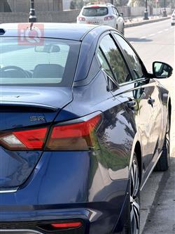 نيسان ألتيما